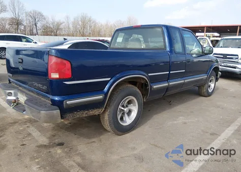 1998 Chevrolet S-10 Ls Fleetside from USA, damaged, VIN 1GCCS19X4W8210432